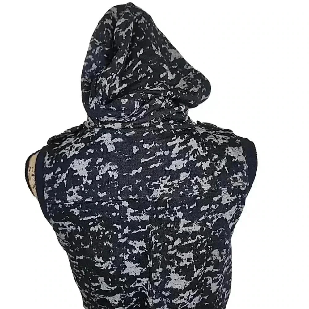 DAYTRIP Y2k Black and Grey Splatter Hooded Vest size Medium - Picture 7 of 14